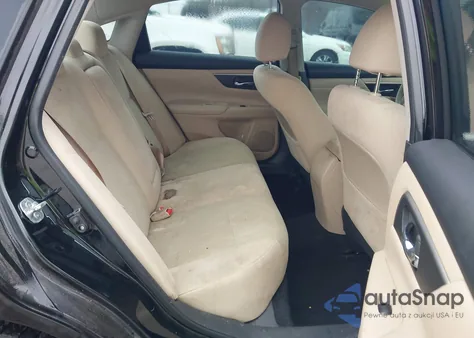 2015 Nissan Altima 2.5 S z USA, uszkodzony, nr VIN 1N4AL3AP0FN407973